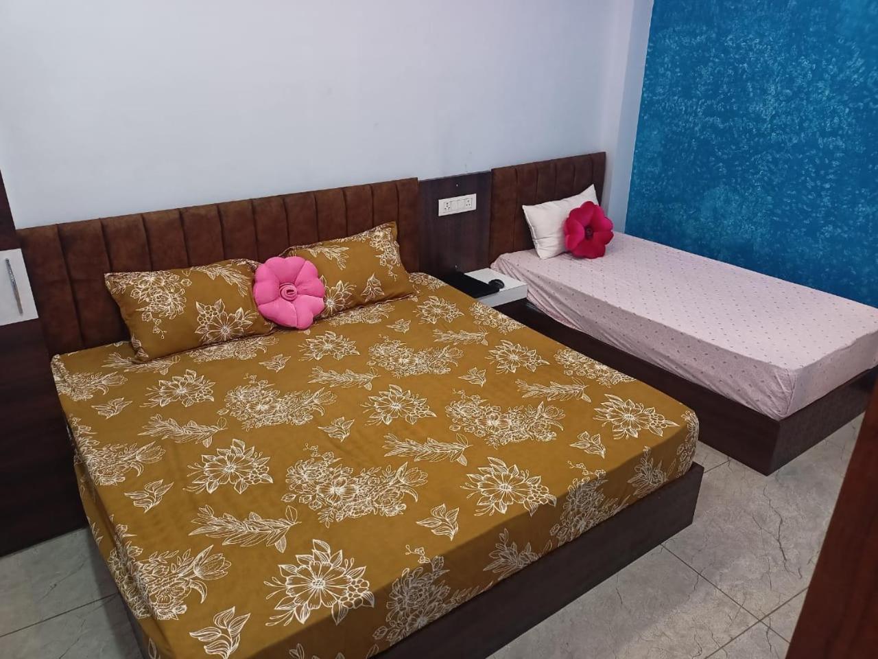Anant Home Stay 乌贾因 外观 照片