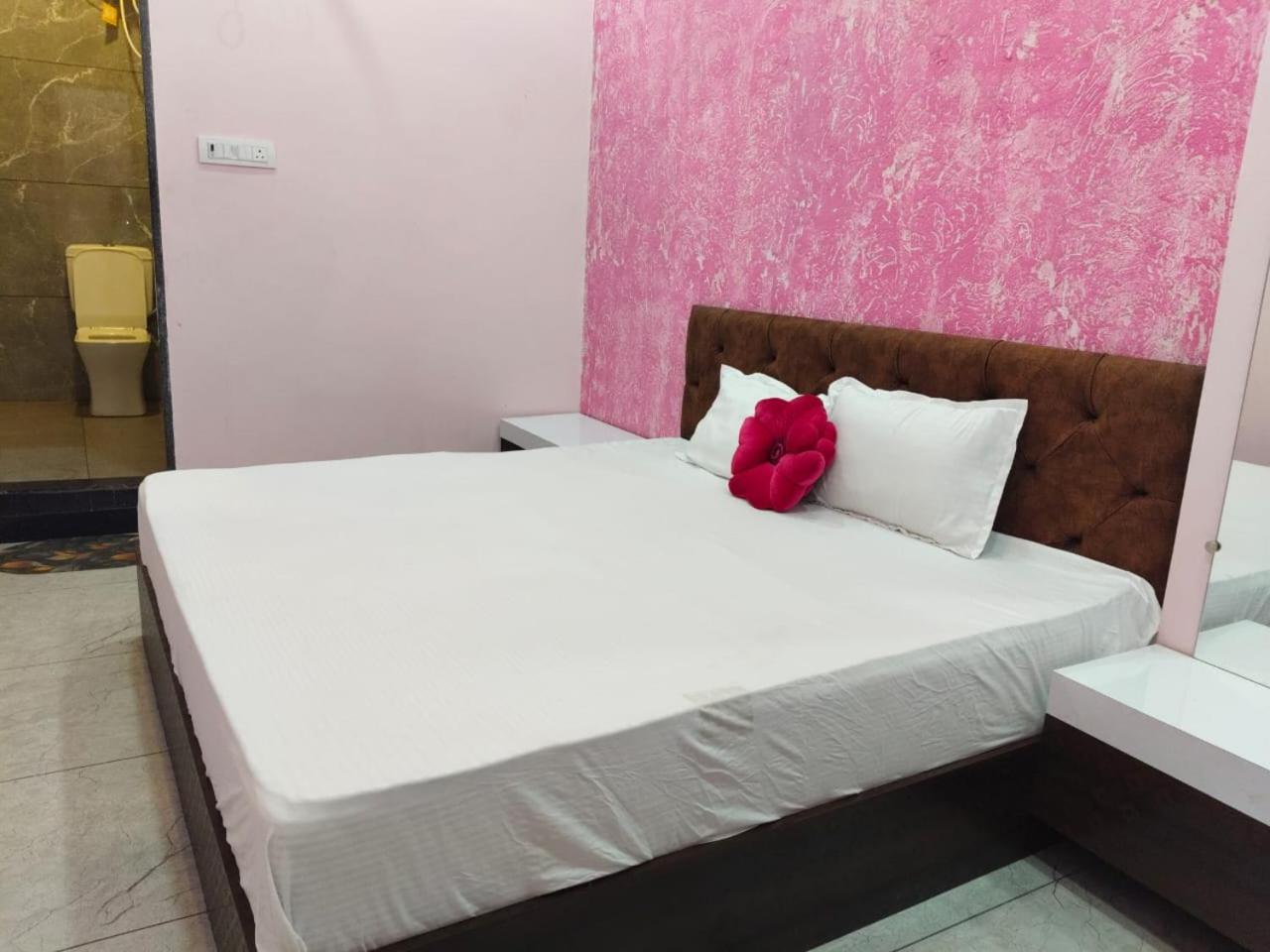 Anant Home Stay 乌贾因 客房 照片